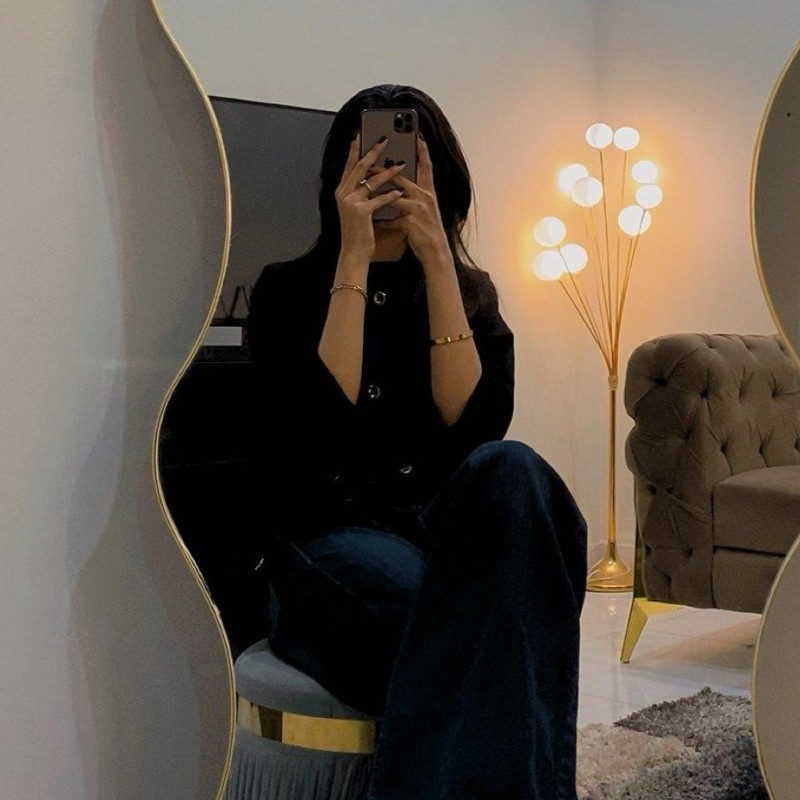 HUMNA🥂（@humna_riar） | Snapchatストーリー、スポットライト、レンズ