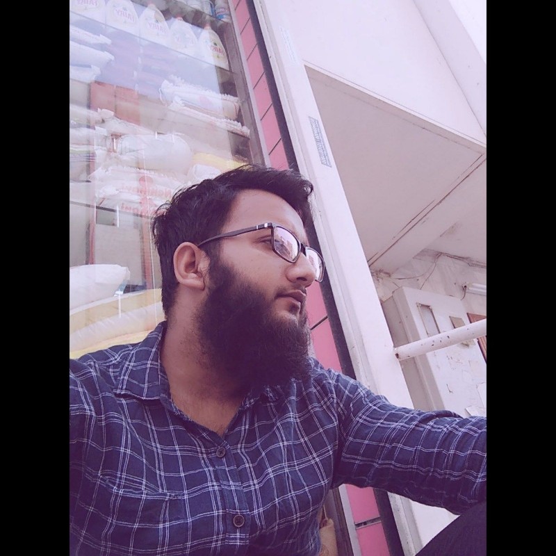 Hammad Chat Hammad Siddiqui(@humxmad) | เรื่องราว Snapchat ตลอดจน Spotlight และเลนส์