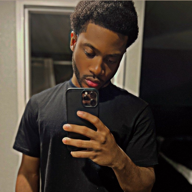 Leek (@iaamleekk) | Snapchat Stories, Spotlight & Lenses