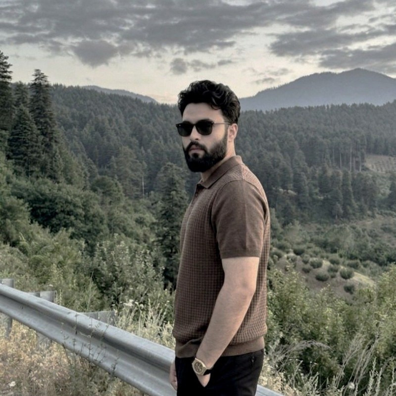Hamza Rajput (@inara_eren) | Snapchat Stories, Spotlight & Lenses