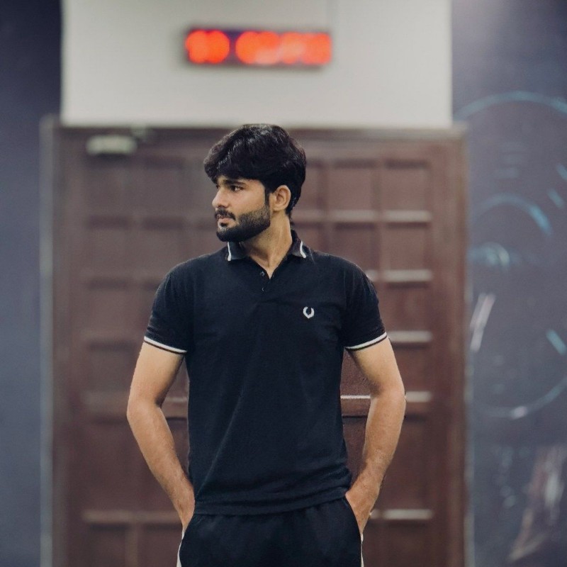 Arham Sheikh (@itx-arham91) | Snapchat Verhalen, Spotlight en Lenzen