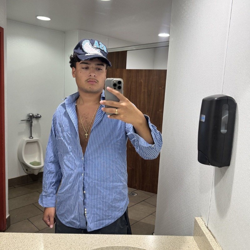 Jacob Apaez (@jac0bapaez) | Snapchat Stories, Spotlight & Lenses