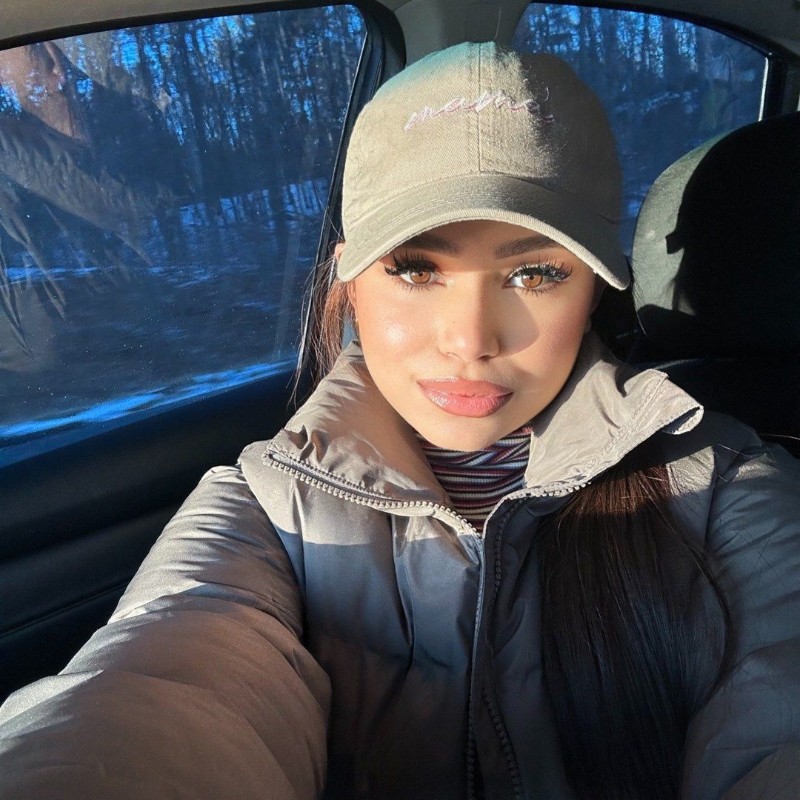 Jenifer Urena (@jeniferurena_01) Snapchat Stories, Spotlight & Lenses