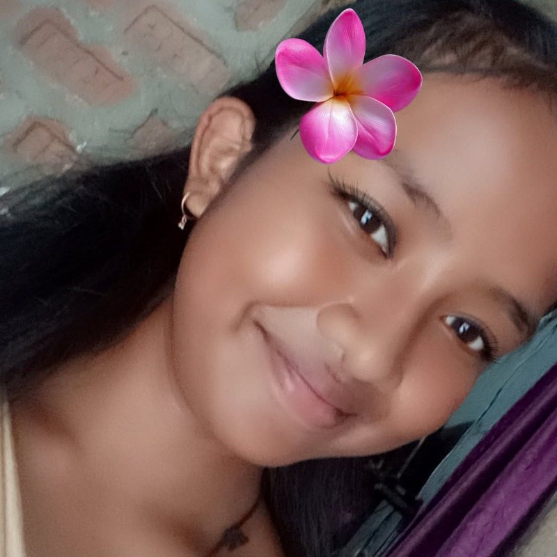 Dhunu ️ (@jerifabegum9836) | Snapchat Stories, Spotlight & Lenses
