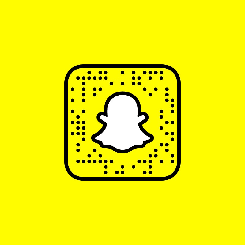 Jhossy Mas (jhossy_eyes) Snapchat Stories, Spotlight & Lenses