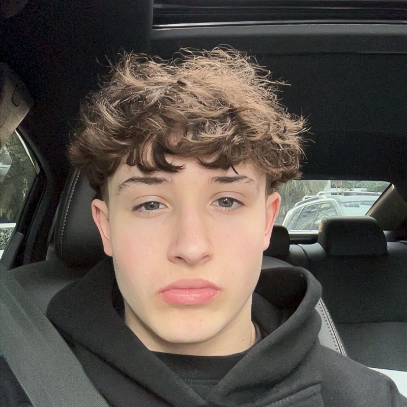 Josh (@josh.mawb) | Snapchat Stories, Spotlight & Lenses