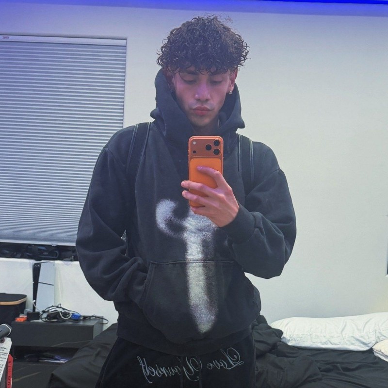 Julian Barboza (@julian-barboza) | Snapchat Stories, Spotlight & Lenses