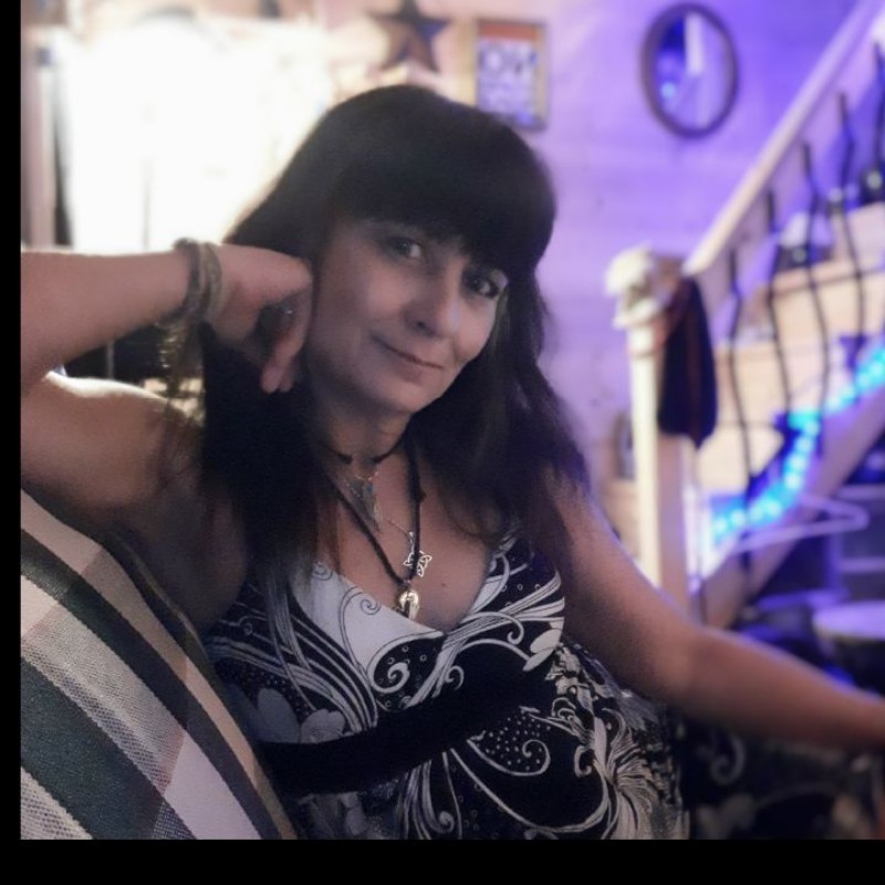 Julianna Cross (@julianna677044) | Snapchat Stories, Spotlight & Lenses