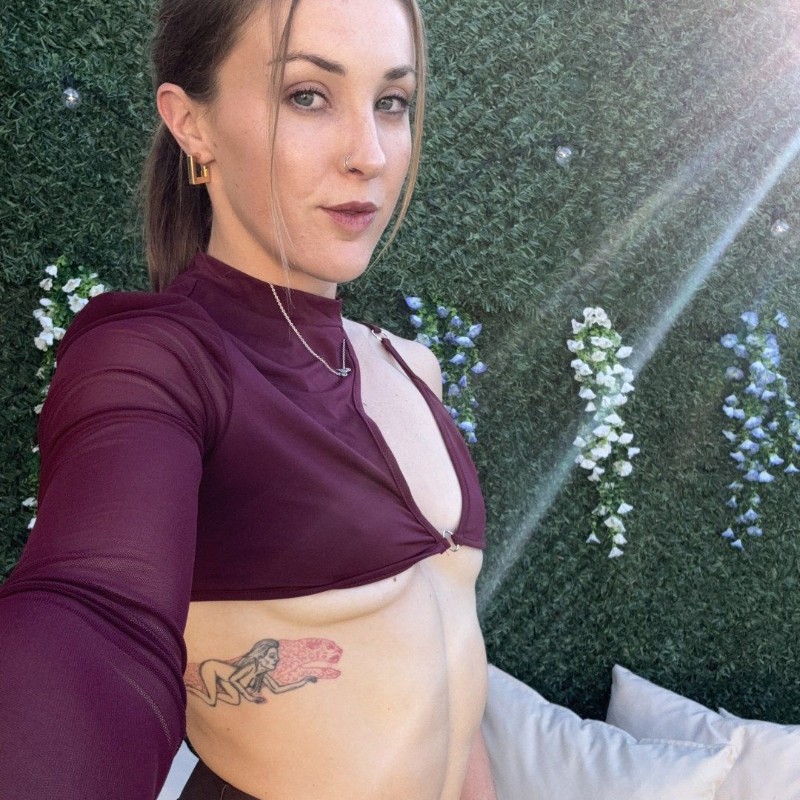 Kali Smallz (@kalismallz) | Snapchat Stories, Spotlight & Lenses