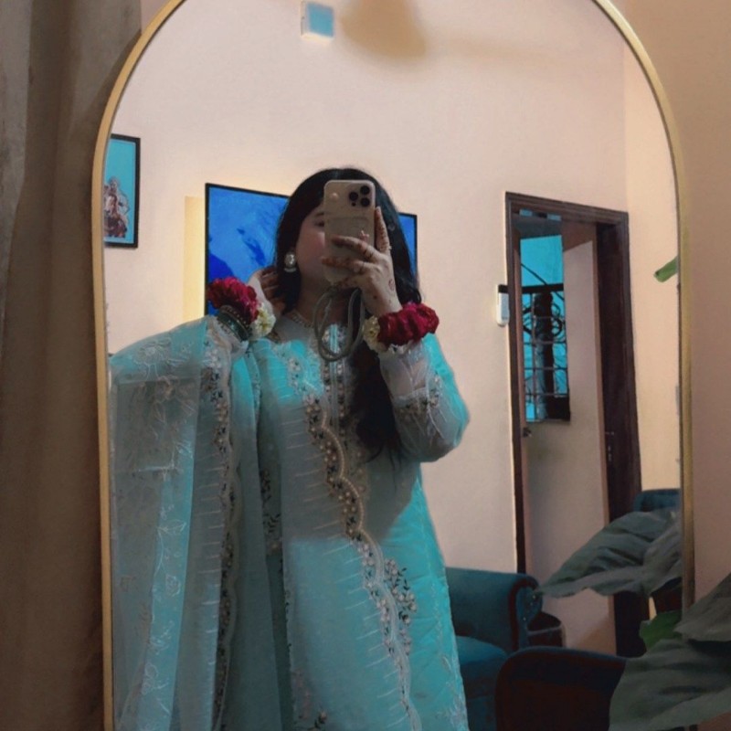 Rimsha!!💫👑 (@kanwalrimsha3) | Snapchat Stories, Spotlight & Lenses