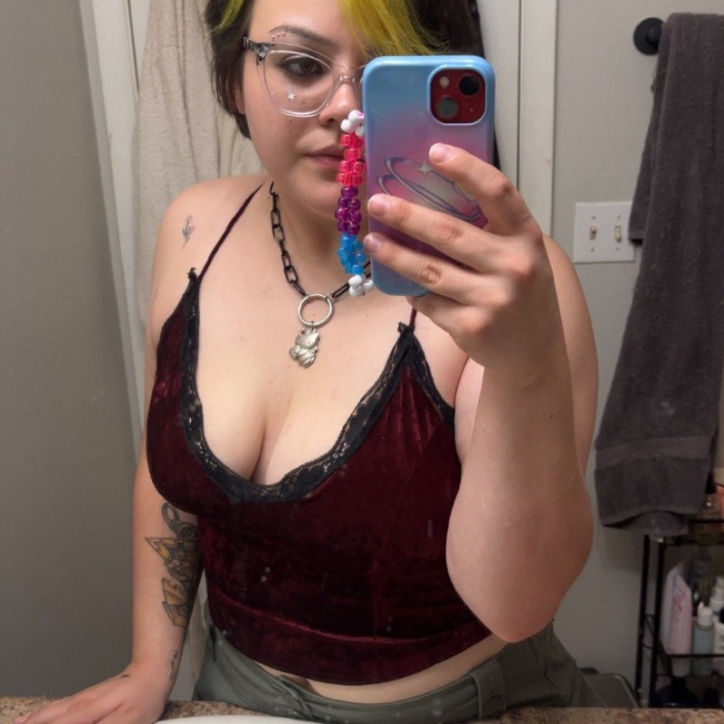 kayli (@kayli.walker) | Snapchat Stories, Spotlight & Lenses