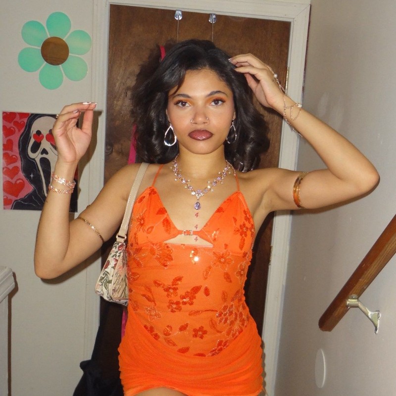 kiyana (@kiyana.xx) Snapchat Stories, Spotlight & Lenses