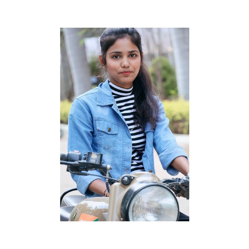 Komal_gn_singh_💚💙 (@komalgnsingh) | Snapchat Stories, Spotlight & Lenses