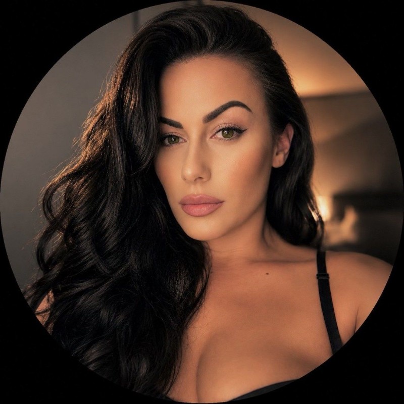 Meghan (@lady_drac088) | Snapchat Stories, Spotlight & Lenses
