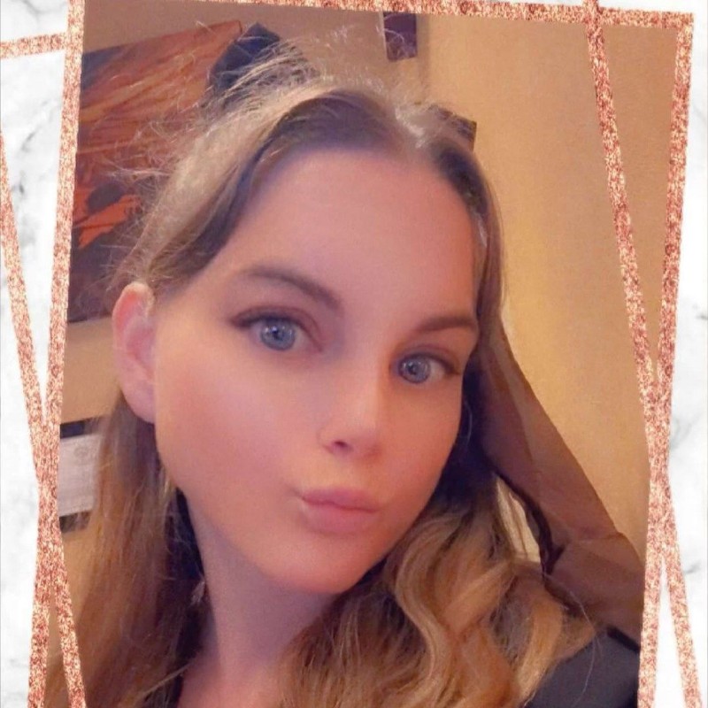 Cookies🍪😋 (lcooper4243) Snapchat Stories, Spotlight & Lenses