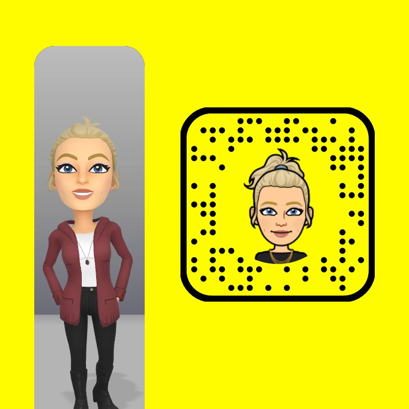 Lea Benattia 💎🐰 Lea Benattia Snapchat Stories Spotlight And Lenses