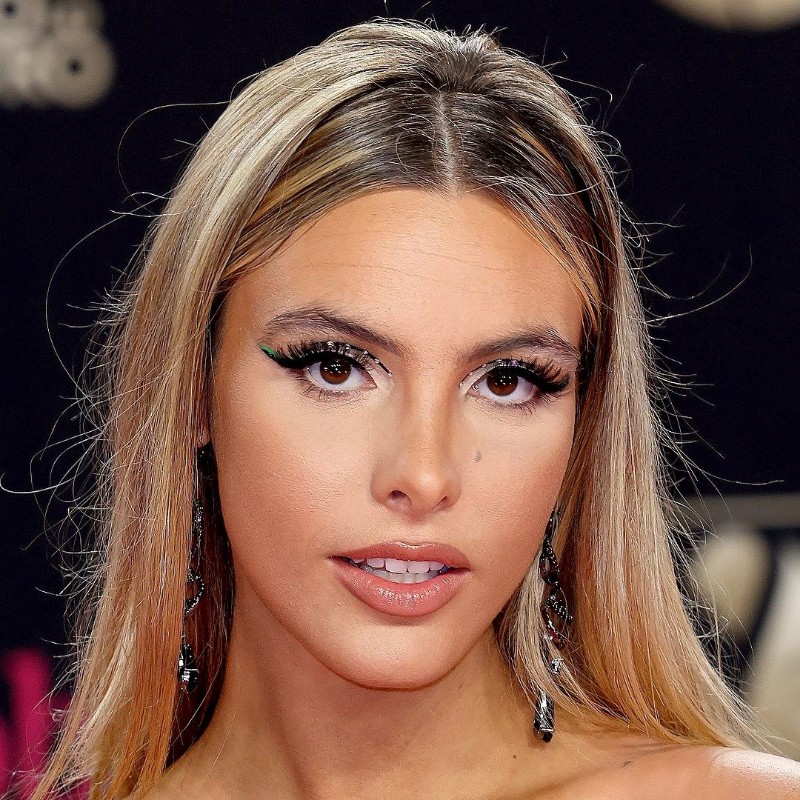 Lele Pons (@lelepons) | Snapchat Stories, Spotlight & Lenses