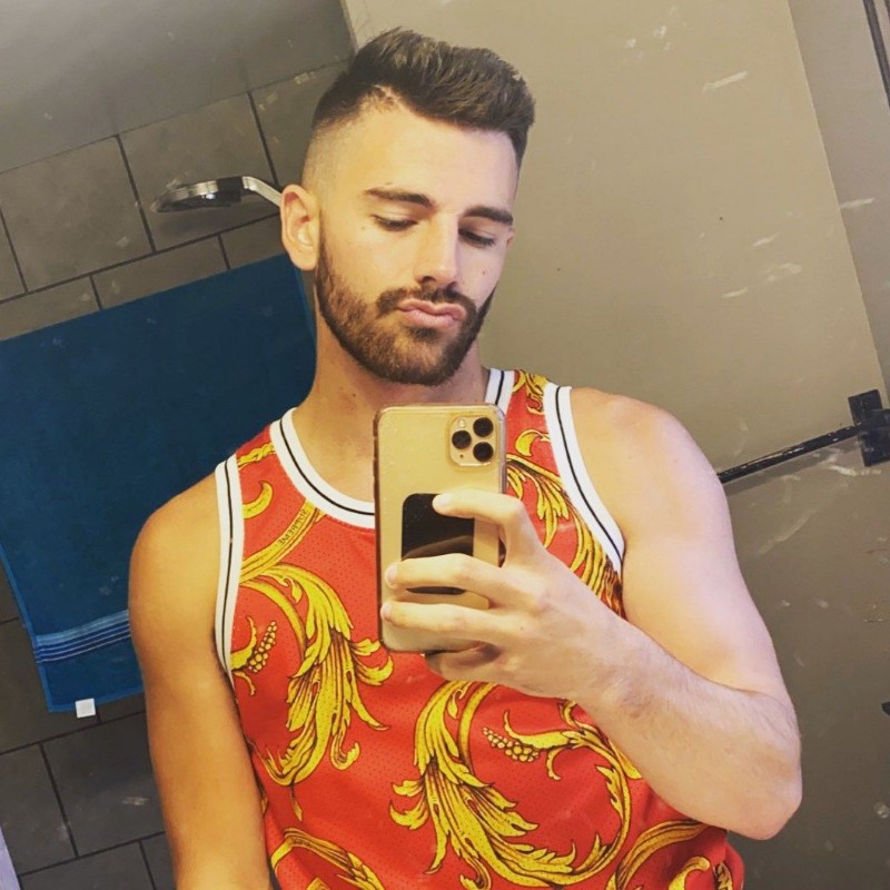 Liam Jacobs (@liamjacobs21) | Snapchat Stories, Spotlight & Lenses