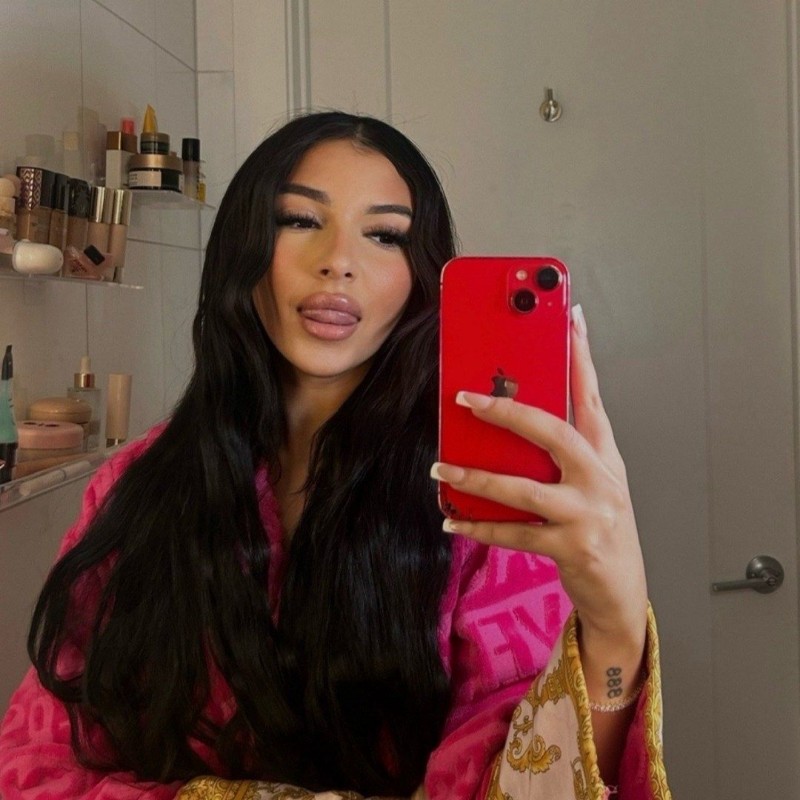 Lina Sara (@linasara8) | Snapchat Stories, Spotlight & Lenses