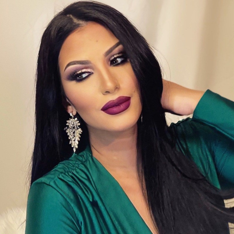 Lamia Jamel (@llamiajamell) | Snapchat Stories, Spotlight & Lenses