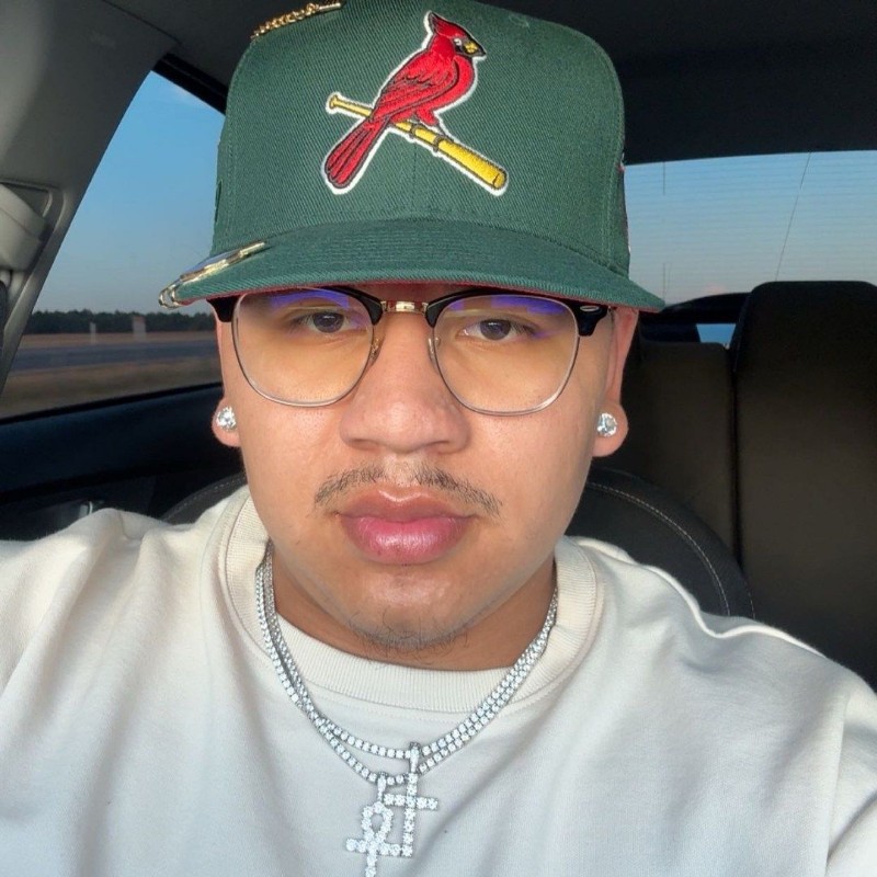 Chunda 💈 (make_history) Snapchat Stories, Spotlight & Lenses