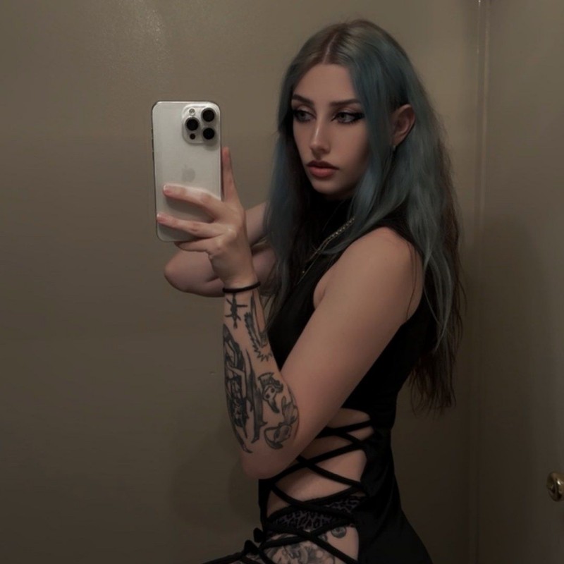 Rachelle Matney (@matneybb2.0) | Snapchat Stories, Spotlight & Lenses