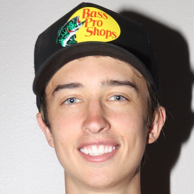 Maverick Baker (@maverick_baker) | Snapchat Stories, Spotlight & Lenses