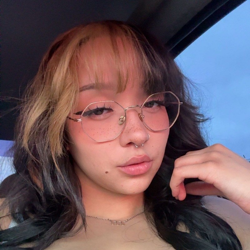 bubble (@mokuzailane) | Snapchat Stories, Spotlight & Lenses