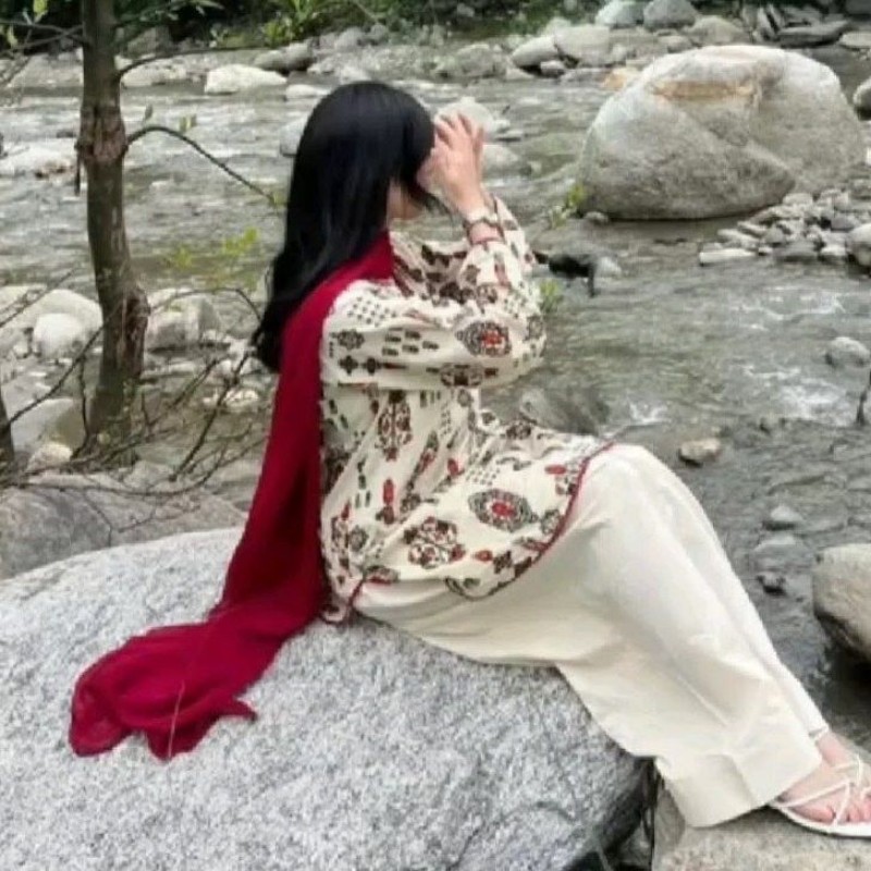 Momina (@momina20251892) | Snapchat Stories, Spotlight & Lenses