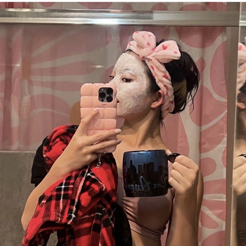 momo-momo-lifestyle-snapchat-stories-spotlight-lenses