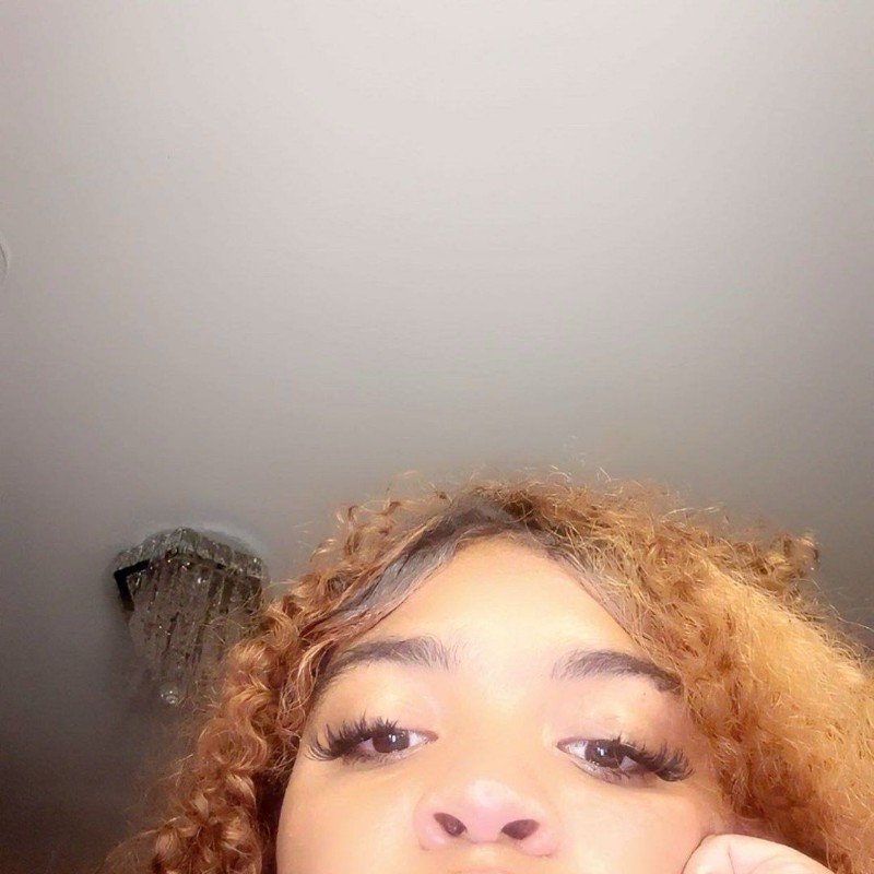 aniya ꨄ. (@ms.aniyaa) | Snapchat Stories, Spotlight & Lenses