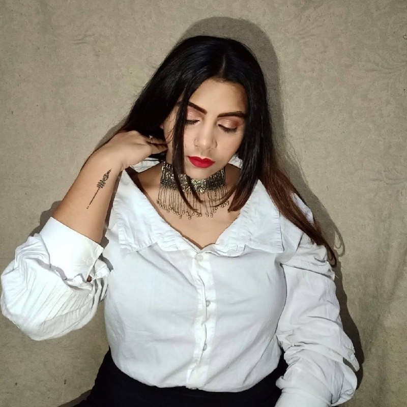 Muskaan (@muskaansethi21) | Snapchat Verhalen, Spotlight en Lenzen