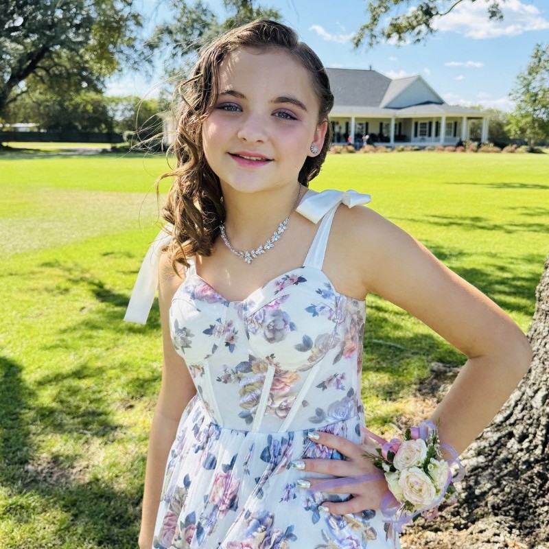 Myla Atwater (myla_atwater) Snapchat Stories, Spotlight & Lenses