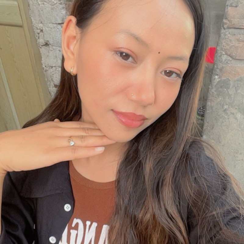 Nisha Hitang（@n_hitang25） | Snapchatストーリー、スポットライト、レンズ