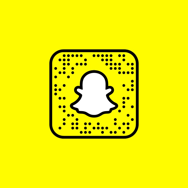 Naomi (naomiksk) Snapchat Stories, Spotlight & Lenses