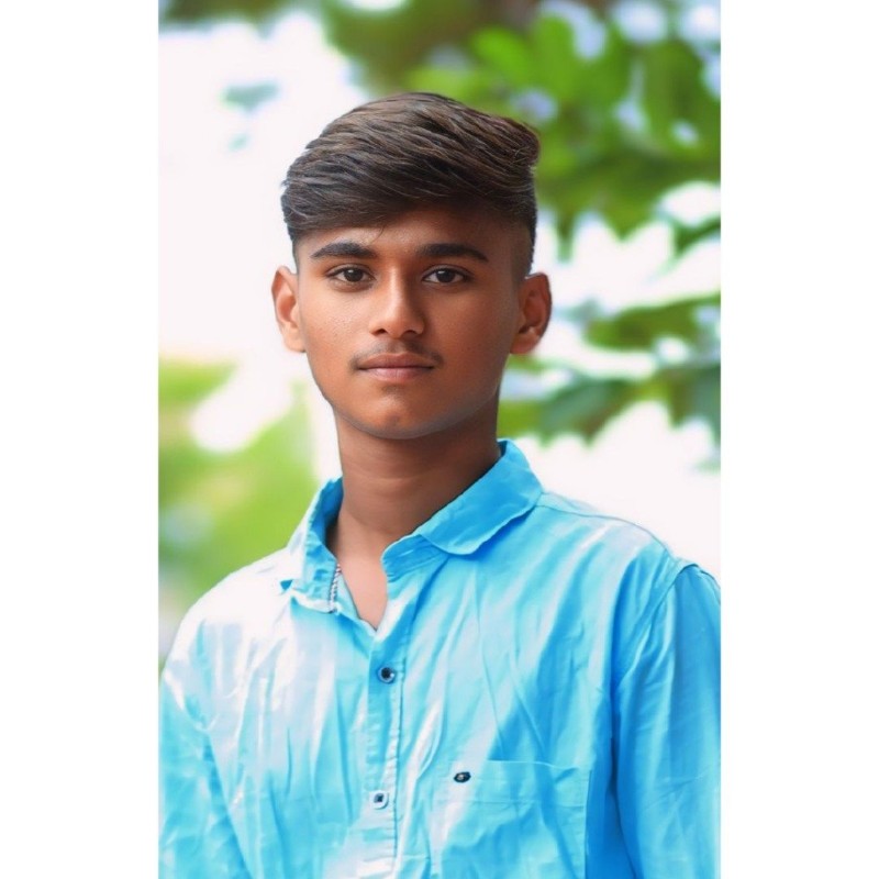 Mr.navee💗🔰 (@naveen_navalage) | Snapchat Stories, Spotlight & Lenses