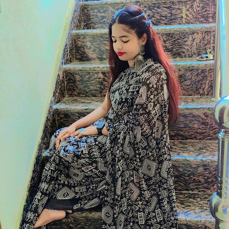 Api Neelam Neelam Meena (@neelam_meen7757) | Snapchat Stories, Spotlight & Lenses