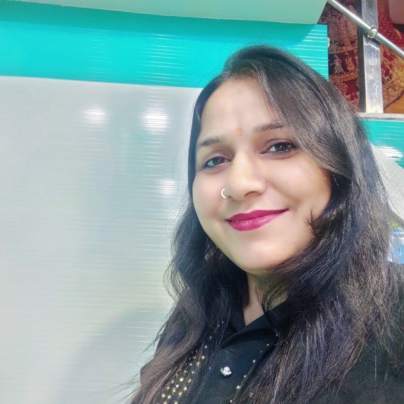 Api Neelam Neelam Rani (@neelamakeovers) | Snapchat Stories, Spotlight & Lenses