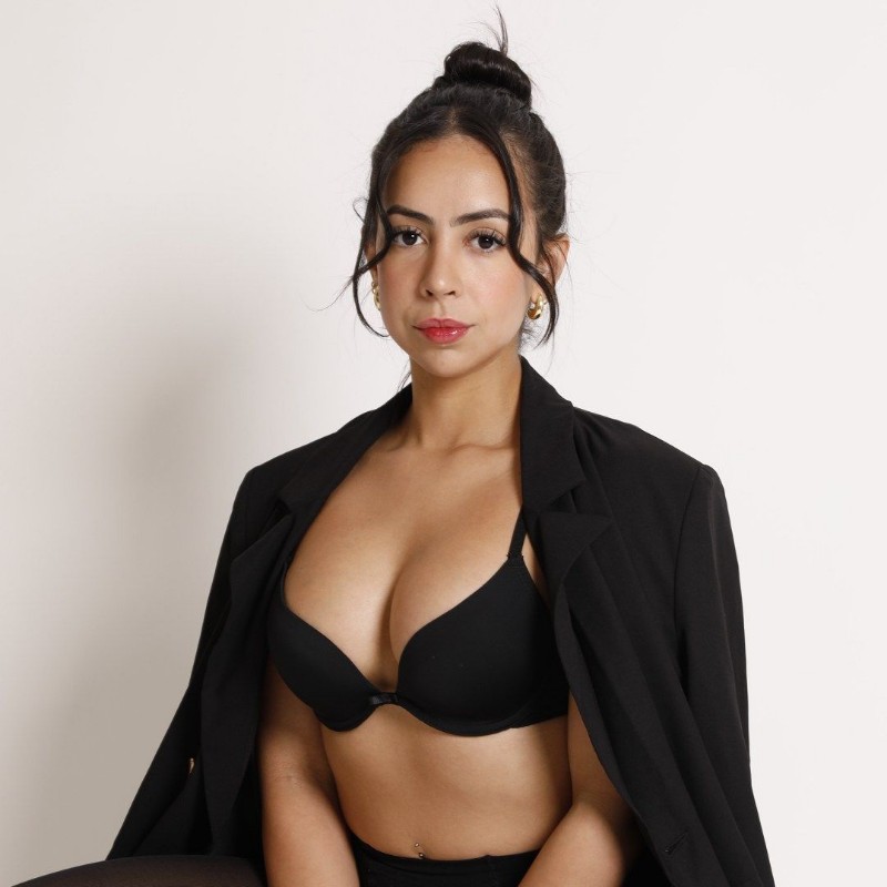 Nicole Osoria (@nicoleosoriaa) | Snapchat Stories, Spotlight & Lenses