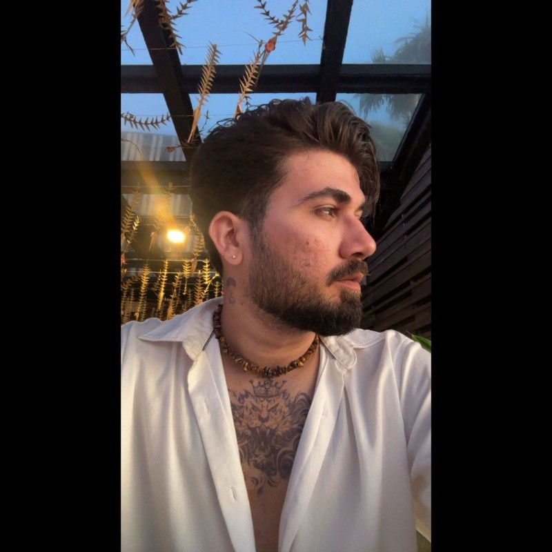نومان🚬 (@nomi_2) | Snapchat Stories, Spotlight & Lenses