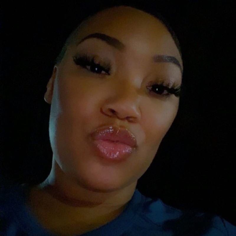 👑 Queen 👑 (@obeyy_riahh) | Snapchat Stories, Spotlight & Lenses