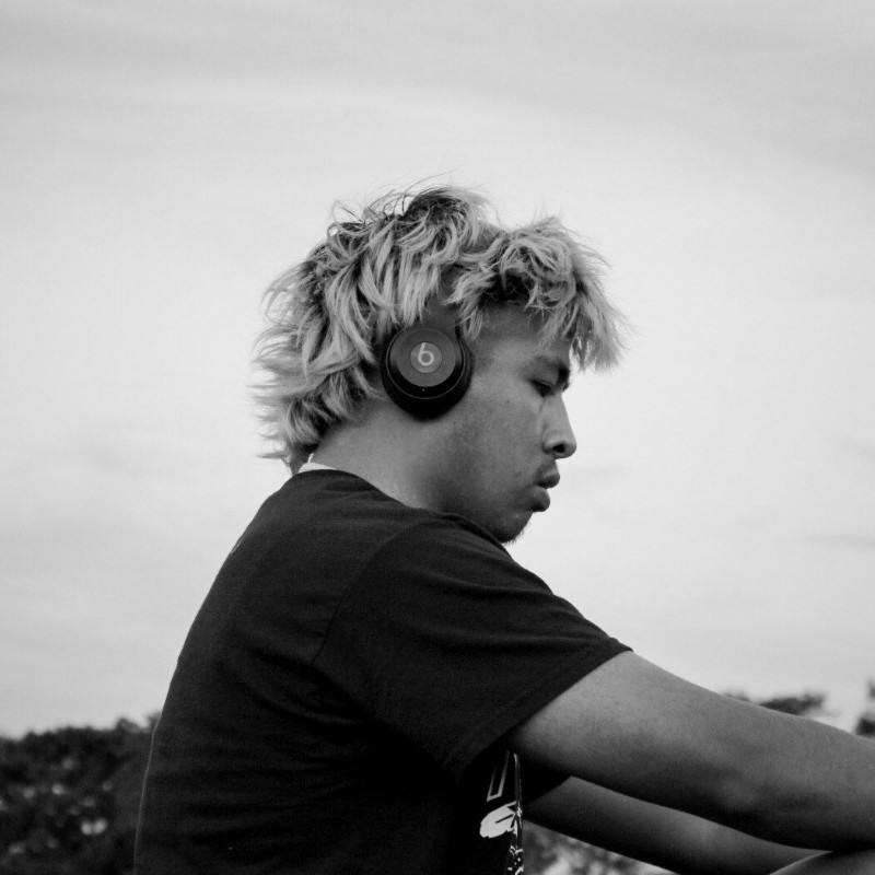 Zales (official.zales) Snapchat Stories, Spotlight & Lenses