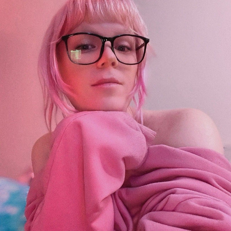 Scarlett Foxx (@ohheyscarlett) | Snapchat Stories, Spotlight & Lenses