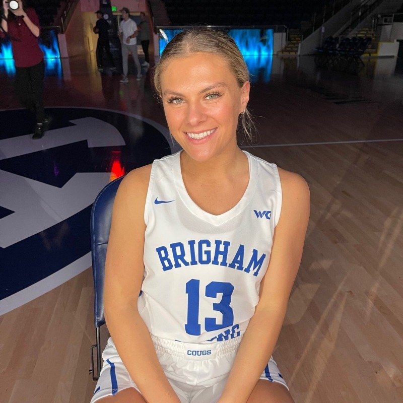 Paisley Johnson (paisleynikelle) Snapchat Stories, Spotlight & Lenses