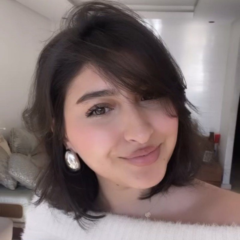 qamar قمر（@qamarmoonshine） | Snapchatストーリー、スポットライト、レンズ