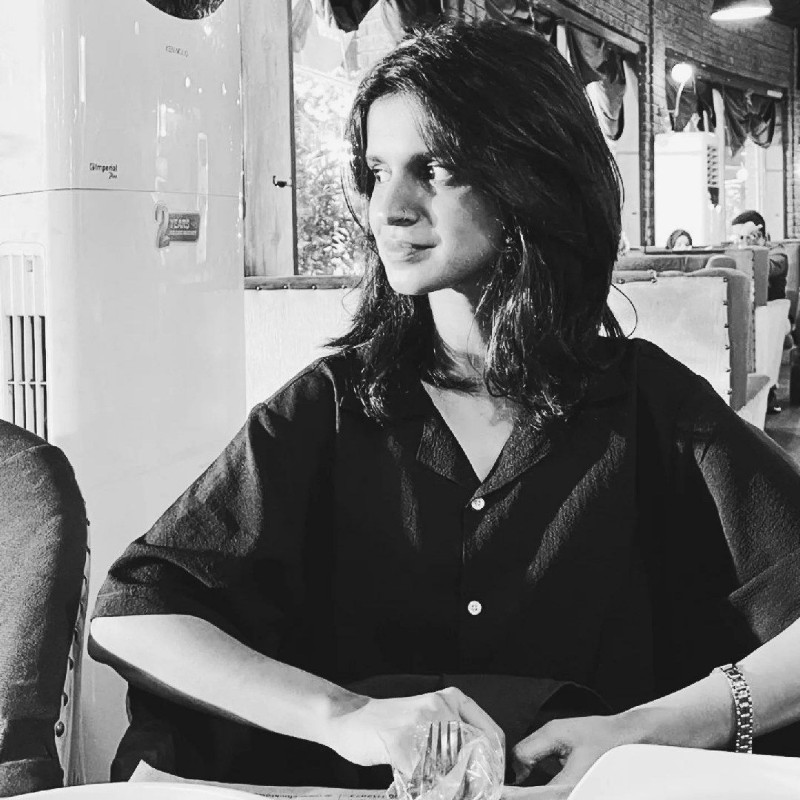 Qamar-Un-Nisa Abrejo (@qamarunnisa_abr) | Snapchat Stories, Spotlight ...