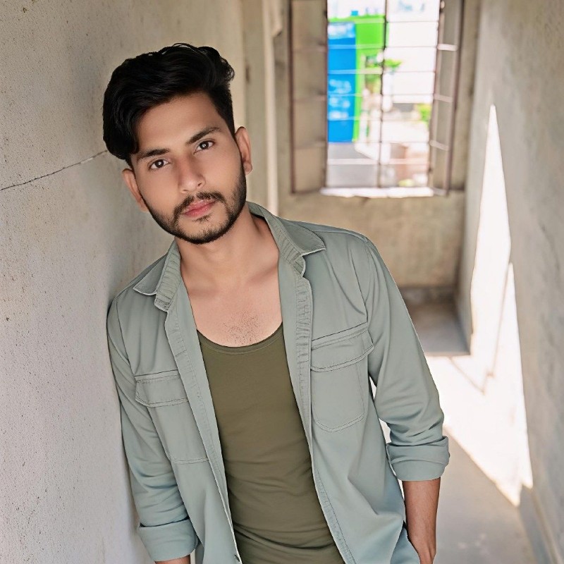 Robin Rajawat Raja Rajawat (@r_rajawat204788) | Snapchat-Stories, Spotlight och linser