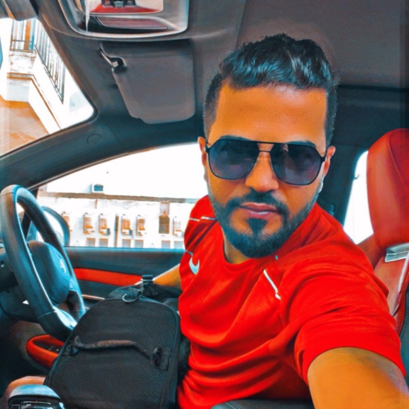 Rabee alhussiny (@rabi.manchester) | Snapchat Stories, Spotlight & Lenses