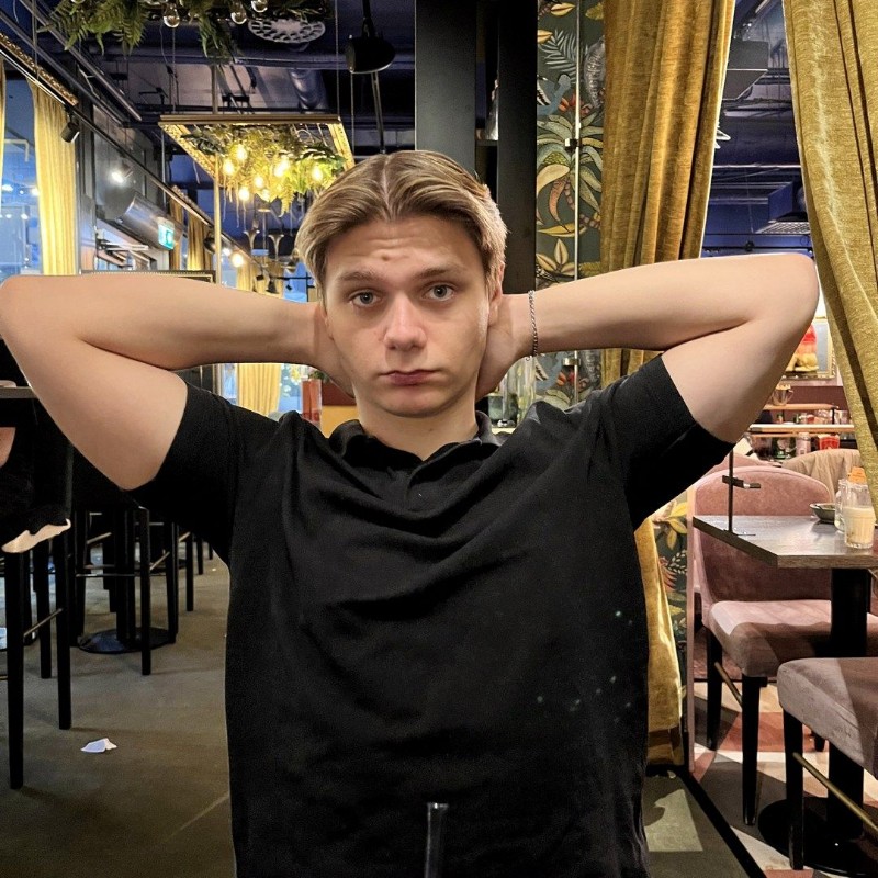 Rasmus Kamerer (@ragge_k) | Snapchat Stories, Spotlight & Lenses