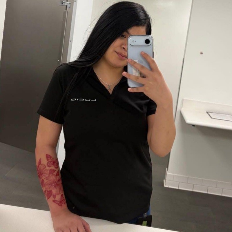 𝑹𝒆𝒏𝒆𝒆.𝒂𝒍𝒆𝒏𝒂ꨄ ᴬᶻ (@renee_alena) | Snapchat Stories, Spotlight & Lenses